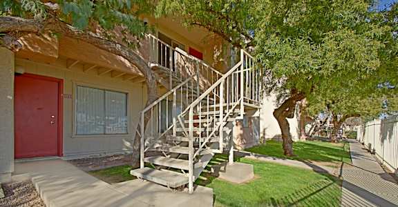 our apartments offer a beautiful yard for residents to enjoy