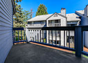 Thumbnail 25 of 33 - Grand Balcony