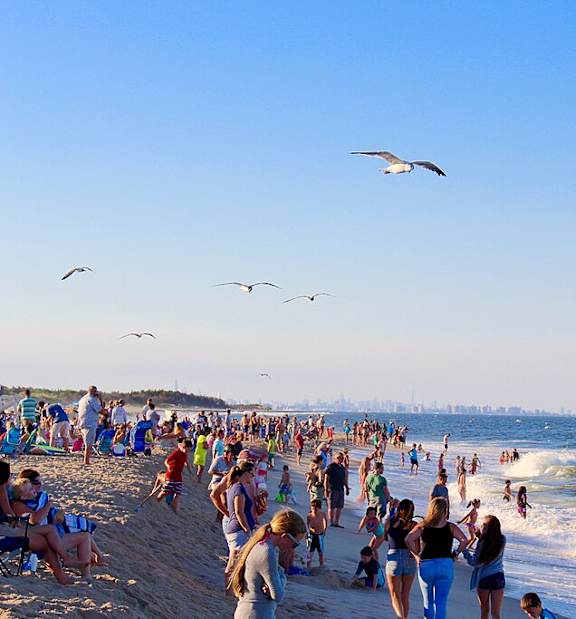 Beach with People at Atlantic Pointe Apartments, Atlantic Highlands, NJ, 07716