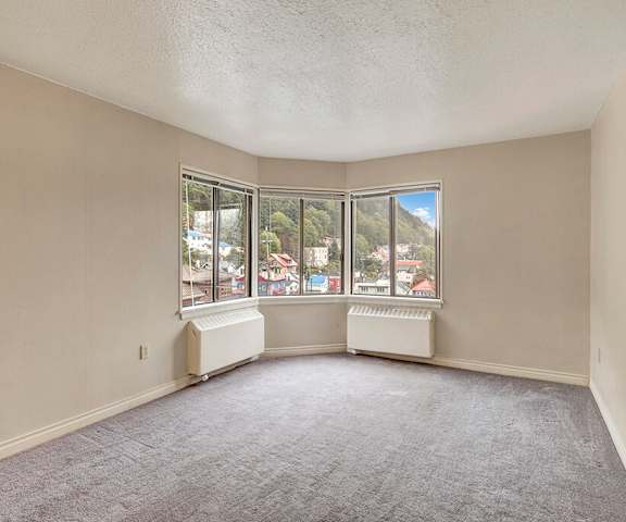 Mendenhall Living Room
