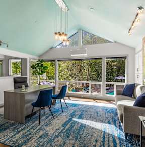 Clubhouse Dining at Hidden River Townhomes, Kirkland, 98034