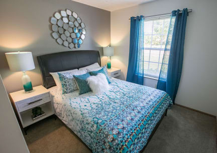 Large Comfortable Bedrooms at Sterling Park Apartments, Grove City, 43123