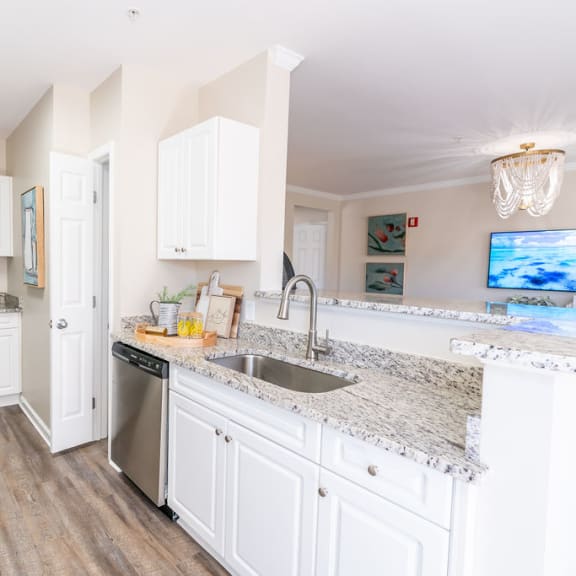 Kitchen at The Ledges Apartment Homes, Groton, 06340