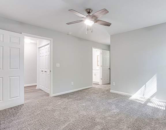 Wall to wall carpeting at Wood Terrace, Doraville, GA, 30340
