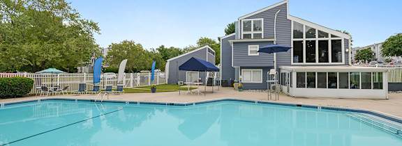 a swimming pool View at ReNew Odenton, Odenton, MD, 21113