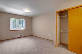 Bedroom with Large Closet | Apartments For Rent in Shoreline WA | Echo Lake