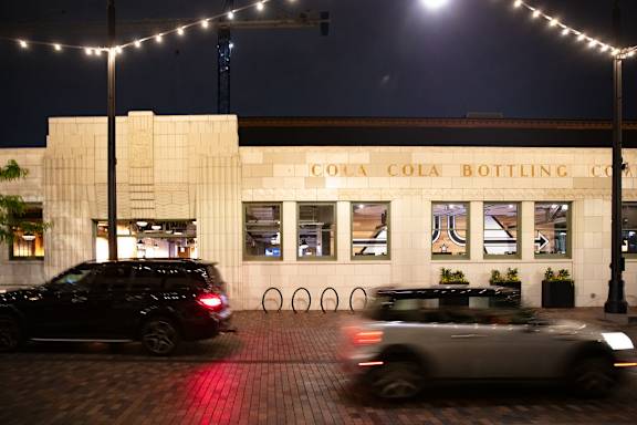 Coca-Cola Bottling Company at Gathyr Apartments, Indiana