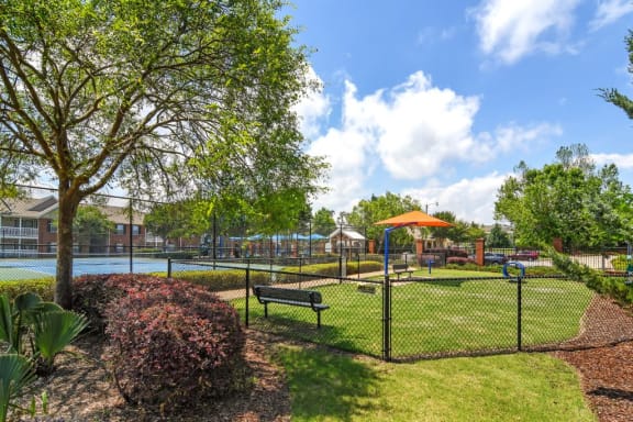 park with lake at Bridgewater Apartment Homes, Brandon, 39047