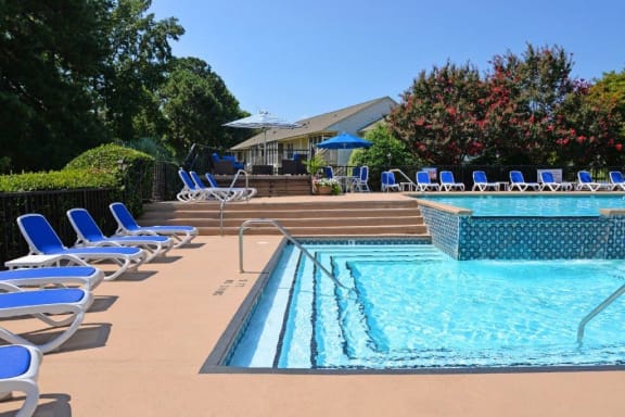 Outdoor Swimming Pool at Huntington Apartments, Morrisville