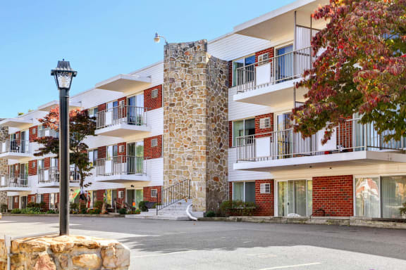 Located a block away from Easton Hospital, the community offers off-street parking and is an easy commute to Bethlehem, Allentown, and New Jersey.