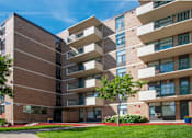 Thumbnail 3 of 21 - Park Plaza Apartments Minneapolis
