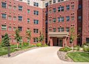 Thumbnail 2 of 4 - Veterans East Apartments Minneapolis