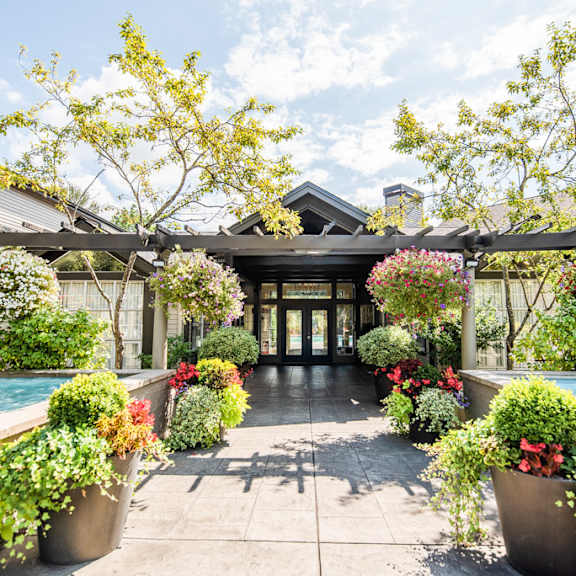 Beautiful Main Entrance at Signature Pointe, Kent, 98032