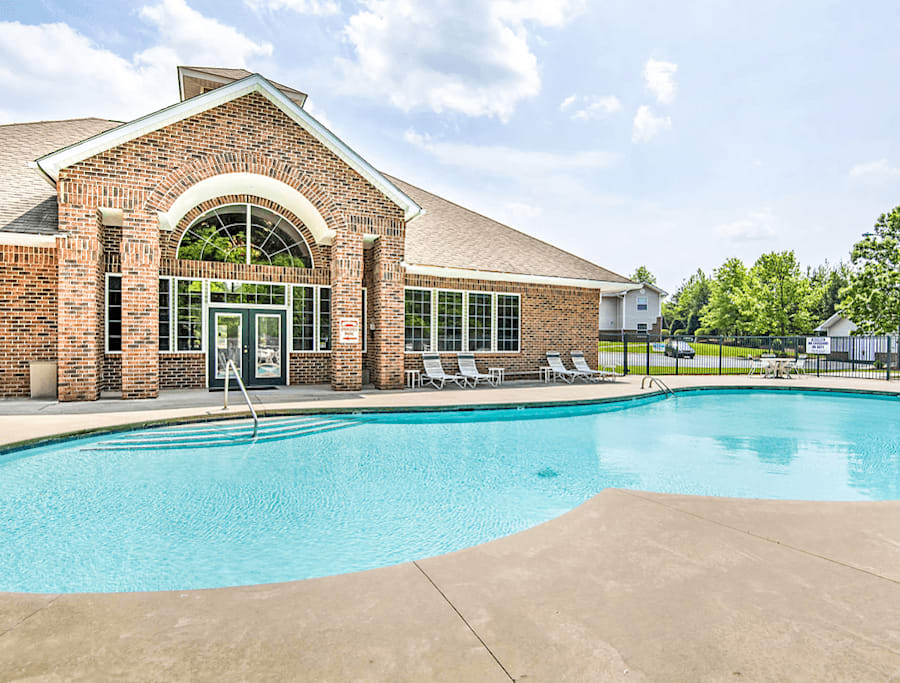 Creekside At Bellemeade Apartments 1 of 2