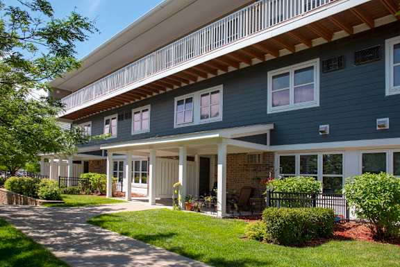 Chancellor Manor Burnsville MN