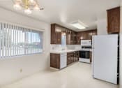 Thumbnail 10 of 22 - Modular Kitchen at Barcelona Apartments, Visalia, CA, 93277