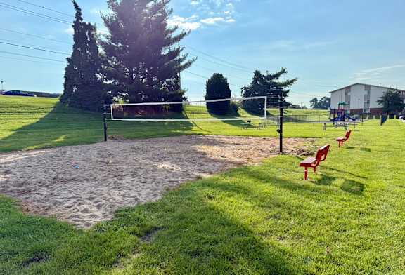 Green Space at Kimberly Club Apartments, Davenport  52807