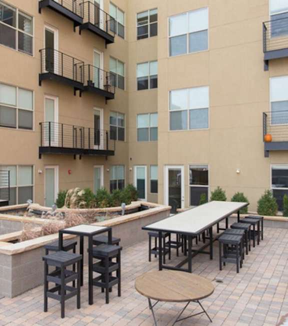 Outdoor Patio at The Logan Apartments, Denver
