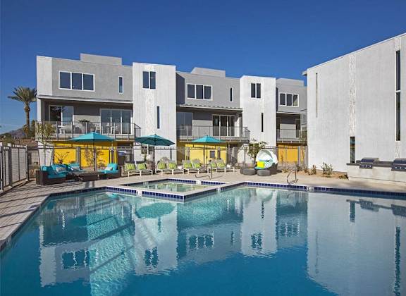 the swimming pool at the resort at longboat key club at Novella Arcadia, Phoenix
