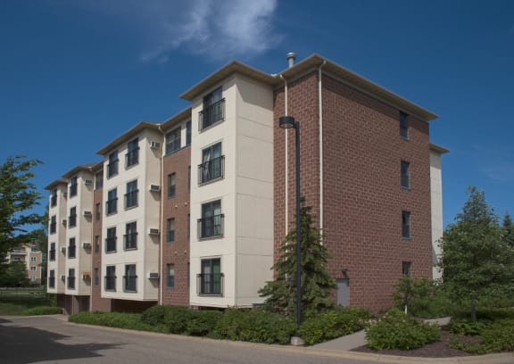 Haralson Apartments Apple Valley