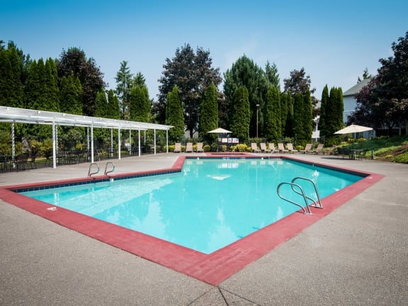 Clackamas Trails seasonal swimming pool at Clackamas Trails Apartments, Portland, 97222