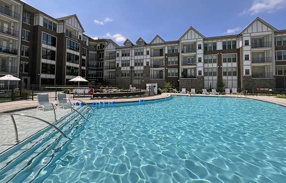 Legacy Rochester Hills pool