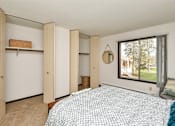 Thumbnail 14 of 30 - The Pines of Burnsville - Bedroom