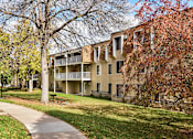 Thumbnail 22 of 30 - The Pines of Burnsville - Exterior