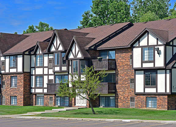 Beautiful Homes at Thornridge Apartments, Grand Blanc, MI, 48439