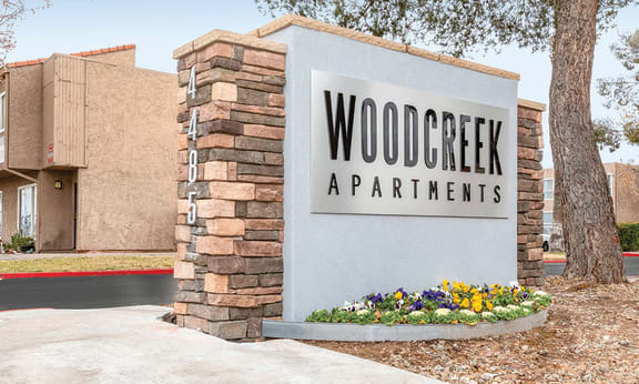 Monument at Woodcreek Apartments in Las Vegas NV
