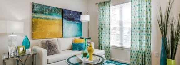 The Lookout at Comanche Hill | San Antonio's Newest Apartment Community