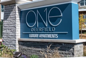 Property Signage at One Deerfield, Mason