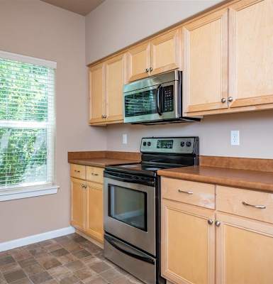 707 Communities | Southside Townhomes Kitchen