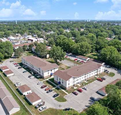 Aerial View at Foxwood Apartments, Iowa, 50125