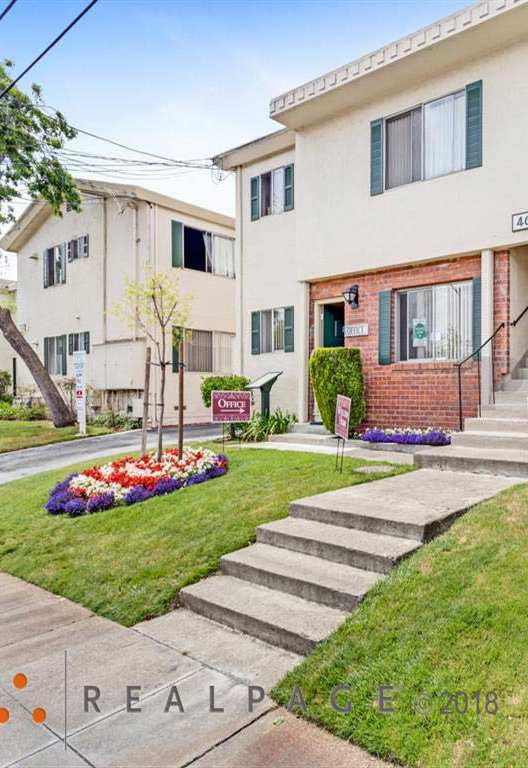 Beautiful Landscaping at Colonial Garden Apartments, San Mateo, 94401