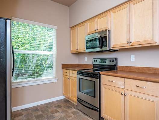 707 Communities | Southside Townhomes Kitchen
