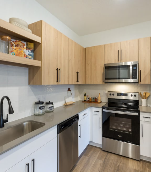 Beautiful New Kitchen with Energy Efficient Appliances at Parc Ridge Apartments