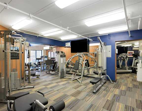 Park Pointe Apartments in St. Louis Park, MN Fitness Center  at Park Pointe, St. Louis Park, 55426
