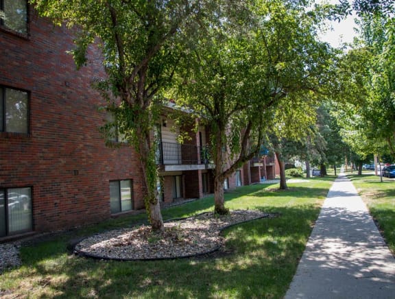 green space and walking path at Packard House Apartments in Lincoln Nebraska