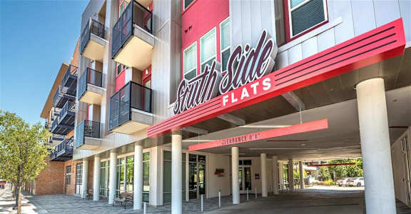 Community Restaurant at South Side Flats in TX 75215
