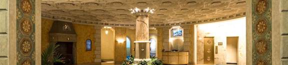 Lobby at Park View Apartments, Chicago, IL