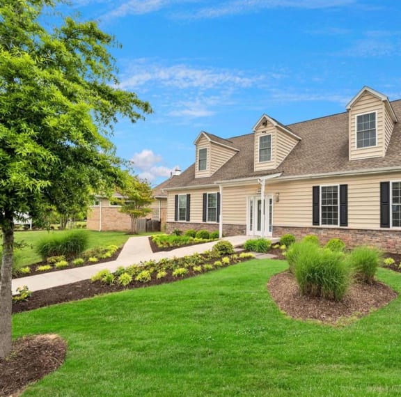 Apartments in Suitland, MD Andrews Ridge