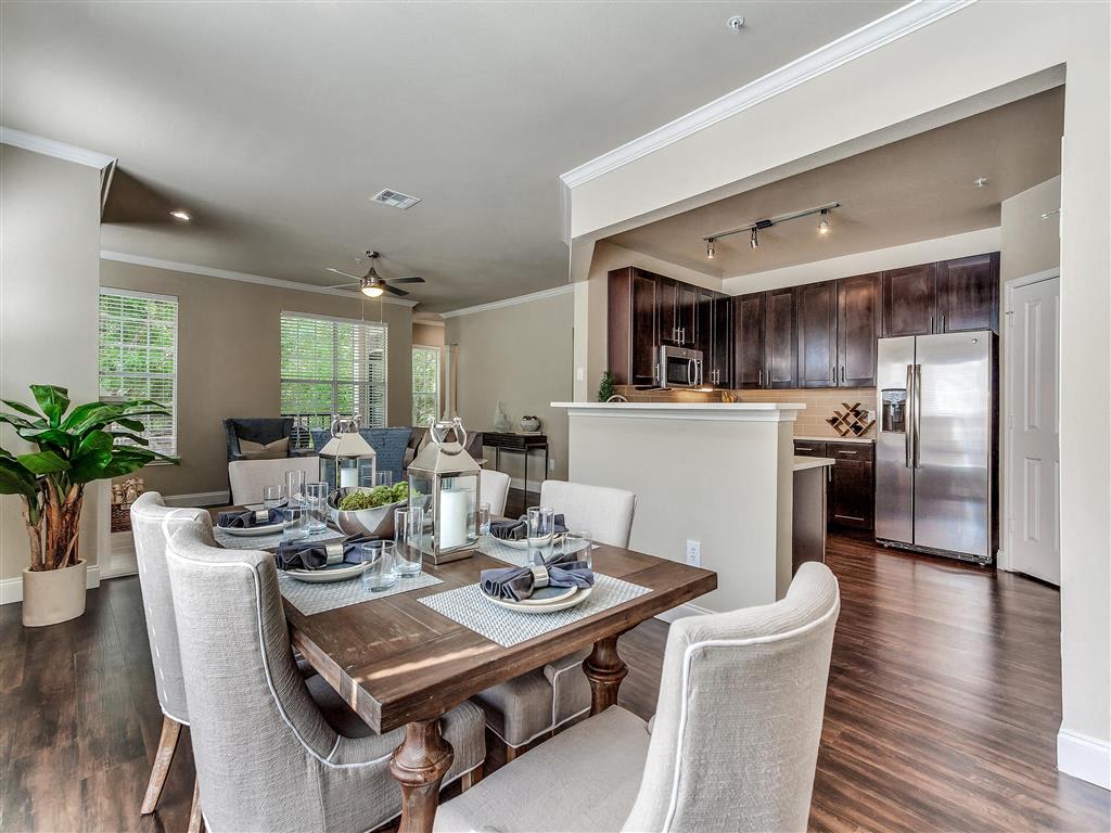 The Caruth Premier Townhome Apartments dining room - Dallas, TX