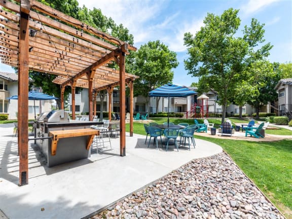 BBQ and picnic area at The Summit at Chino Hills in Chino Hills, CA 91709