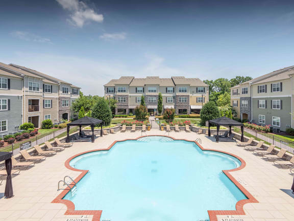 Swimming pool  at Amberleigh Bluff, Knoxville, 37922