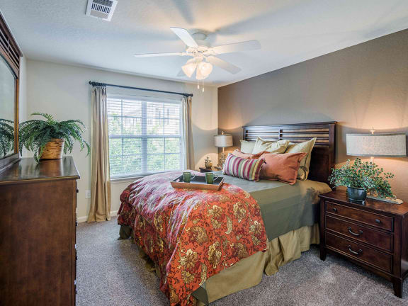 Bedroom with ceiling fan and light with lamp  at Amberleigh Bluff, Knoxville, 37922