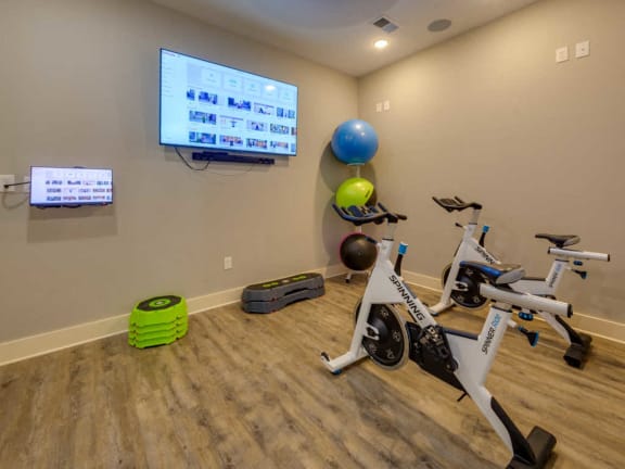 Yoga Studio with Well-beats Virtual Classes at Evolve at Tega Cay, Fort Mill, South Carolina