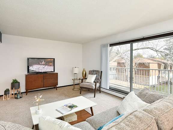 The Pines of Burnsville - Living Room