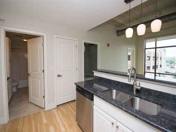 Granite counter tops at Studio One Apartments, Detroit