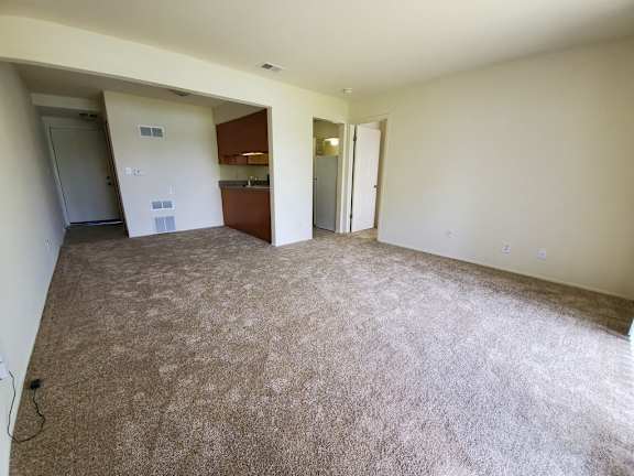 11109 Living Room at Stone Ridge Apartments in Wixom, MI 48393
